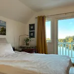 House With 90 Metres Private On Bomlo Casa vacanze Ervik (Urangsvag)