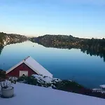 House With 90 Metres Private On Bomlo Ervik (Urangsvag)