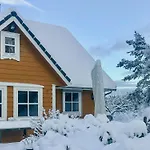House With 90 Metres Private On Bomlo * Ervik (Urangsvag)