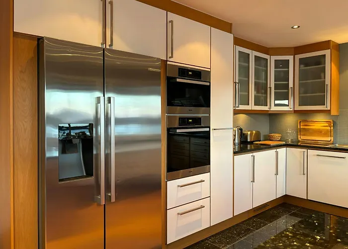 Holiday home House With 90 Metres Private On Bomlo