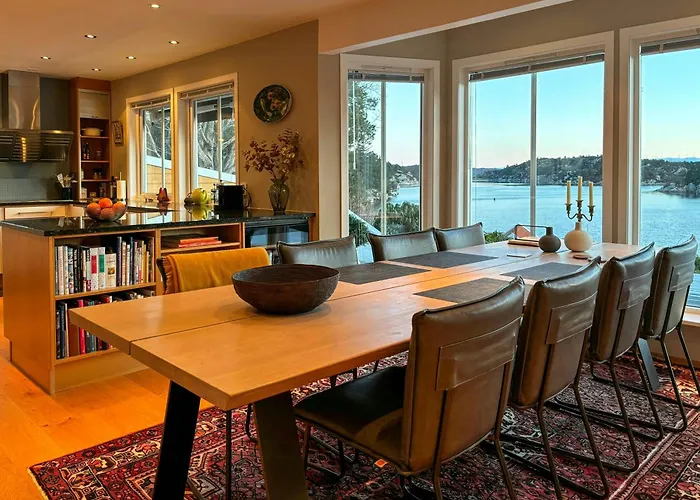 House With 90 Metres Private On Bomlo Ervik (Urangsvag)