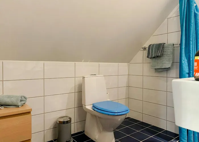 Holiday home House With 90 Metres Private On Bomlo